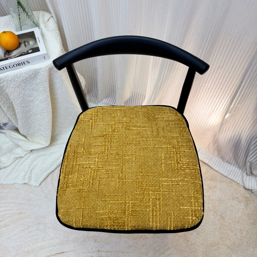 爱家居 2025新款餐椅垫坐垫轻奢马蹄形四季通用雪尼尔防滑纯色椅子垫餐厅家用可拆洗【纯色雪尼尔坐垫常规有现货、其它规格可定制】 雪尼尔—暖黄