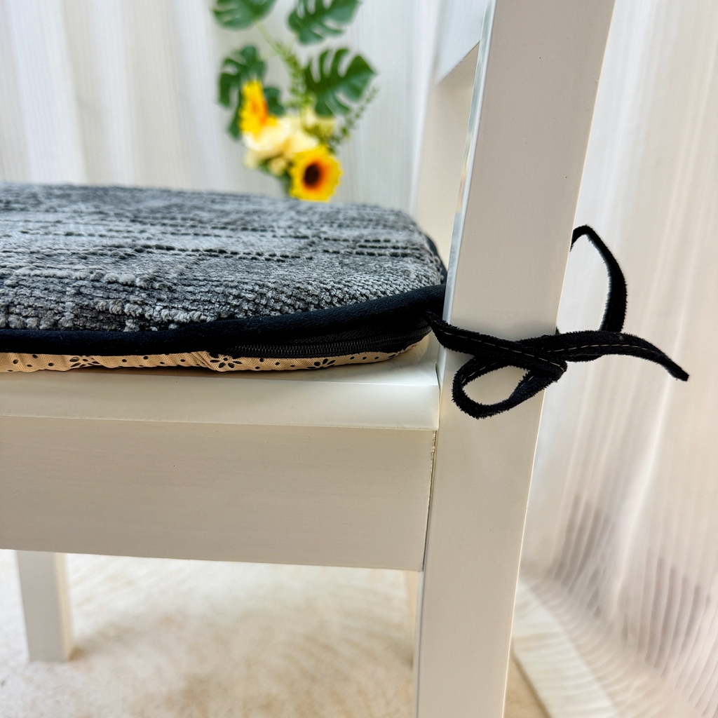 91家纺网 家纺一手货源 找家纺 爱家居 2025新款餐椅垫坐垫轻奢马蹄形四季通用雪尼尔防滑纯色椅子垫餐厅家用可拆洗【纯色雪尼尔坐垫常规有现货、其它规格可定制】 雪尼尔—时尚灰