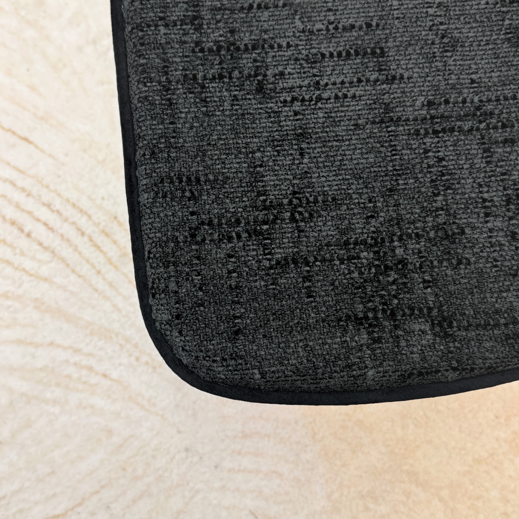 91家纺网 家纺一手货源 找家纺 爱家居 2025新款餐椅垫坐垫轻奢马蹄形四季通用雪尼尔防滑纯色椅子垫餐厅家用可拆洗【纯色雪尼尔坐垫常规有现货、其它规格可定制】 雪尼尔—炭黑