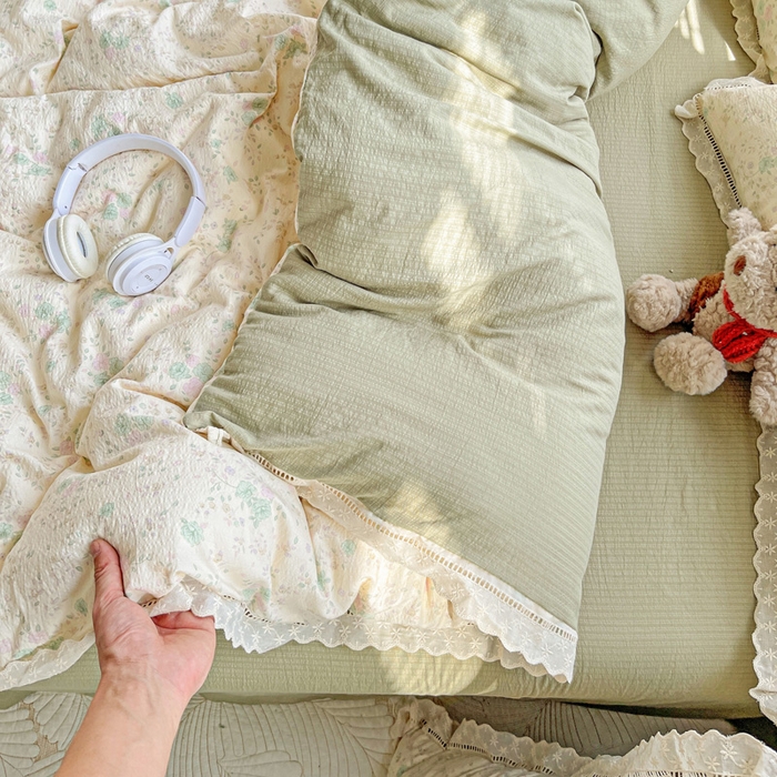 91家纺网 家纺一手货源 找家纺 恋之语 2025新款云感木棉皱皱双层纱全棉花边四件套单被套 薄荷微凉