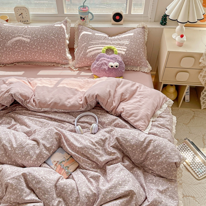 91家纺网 家纺一手货源 找家纺 恋之语 2025新款云感木棉皱皱双层纱全棉花边四件套单被套 山野栀子