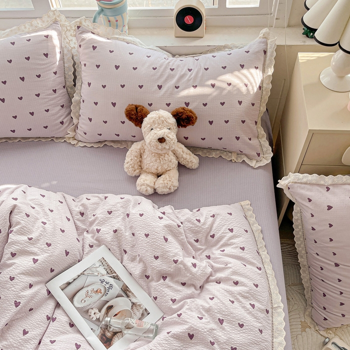 91家纺网 家纺一手货源 找家纺 恋之语 2025新款云感木棉皱皱双层纱全棉花边四件套单被套 紫爱心