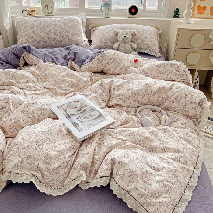 91家纺网 家纺一手货源 找家纺 恋之语 2025新款云感木棉皱皱双层纱全棉花边四件套单被套 紫苏