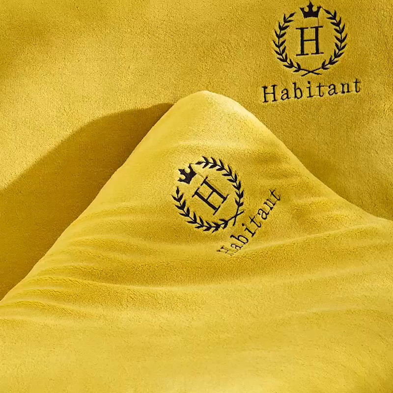 91家纺网 家纺一手货源 找家纺 （总）大黄蜂家居家纺 2025新款H款牛奶绒秋冬刺绣乳胶枕套