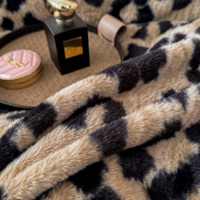 91家纺网 家纺一手货源 找家纺 （总）乐窝家纺仓储 2025新款【8斤重】轻奢复古美拉德兔兔绒牛奶绒床单床笠床盖款四件套（日发50套优惠8元一套）