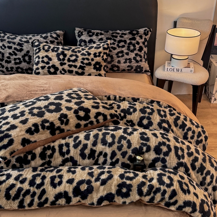 91家纺网 家纺一手货源 找家纺 （总）乐窝家纺仓储 2025新款【8斤重】轻奢复古美拉德兔兔绒牛奶绒床单床笠床盖款四件套（日发50套优惠8元一套）