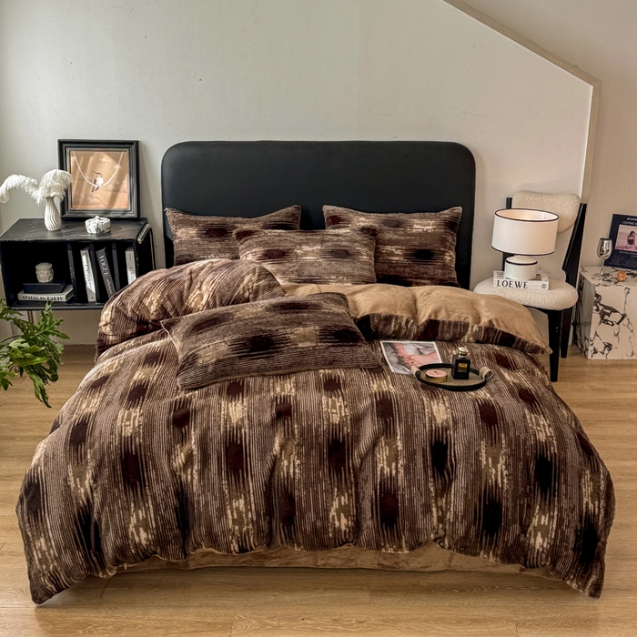 91家纺网 家纺一手货源 找家纺 乐窝家纺仓储 2025新款【8斤重】轻奢复古美拉德兔兔绒牛奶绒床单床笠床盖款四件套（日发50套优惠8元一套） 轮回