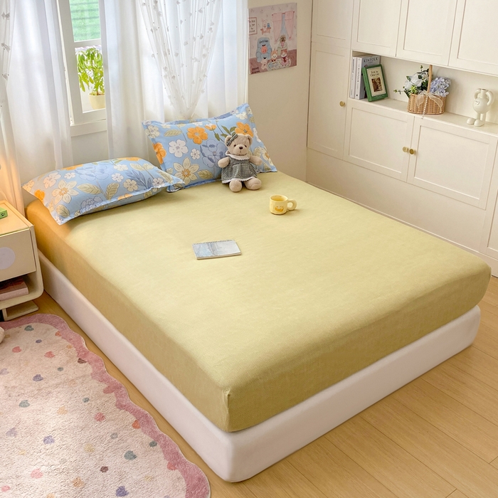 91家纺网 家纺一手货源 找家纺 红日子 2025新款生态斜纹植物羊绒单床笠磨毛床笠三件套 卡其