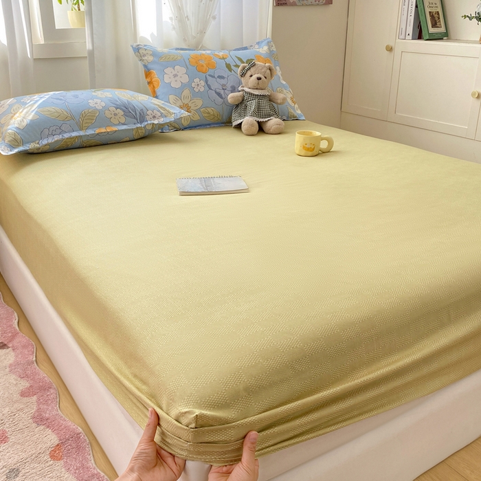 91家纺网 家纺一手货源 找家纺 红日子 2025新款生态斜纹植物羊绒单床笠磨毛床笠三件套 卡其