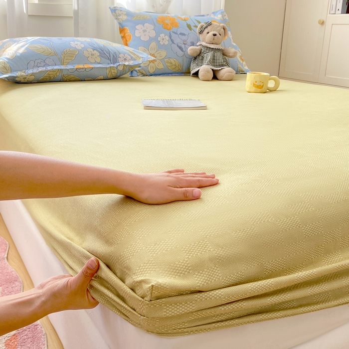 91家纺网 家纺一手货源 找家纺 红日子 2025新款生态斜纹植物羊绒单床笠磨毛床笠三件套 卡其