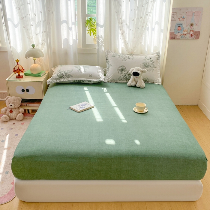 91家纺网 家纺一手货源 找家纺 红日子 2025新款生态斜纹植物羊绒单床笠磨毛床笠三件套 墨绿