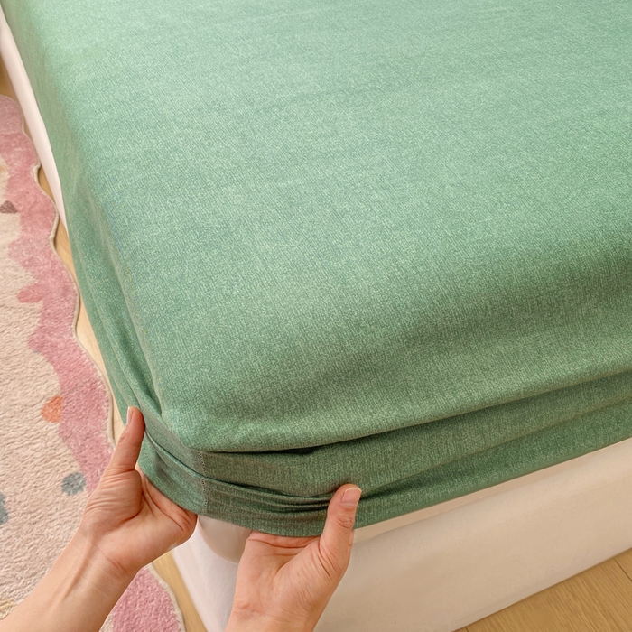 91家纺网 家纺一手货源 找家纺 红日子 2025新款生态斜纹植物羊绒单床笠磨毛床笠三件套 墨绿