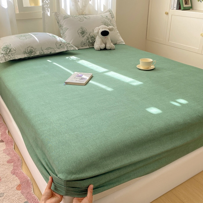 91家纺网 家纺一手货源 找家纺 红日子 2025新款生态斜纹植物羊绒单床笠磨毛床笠三件套 墨绿