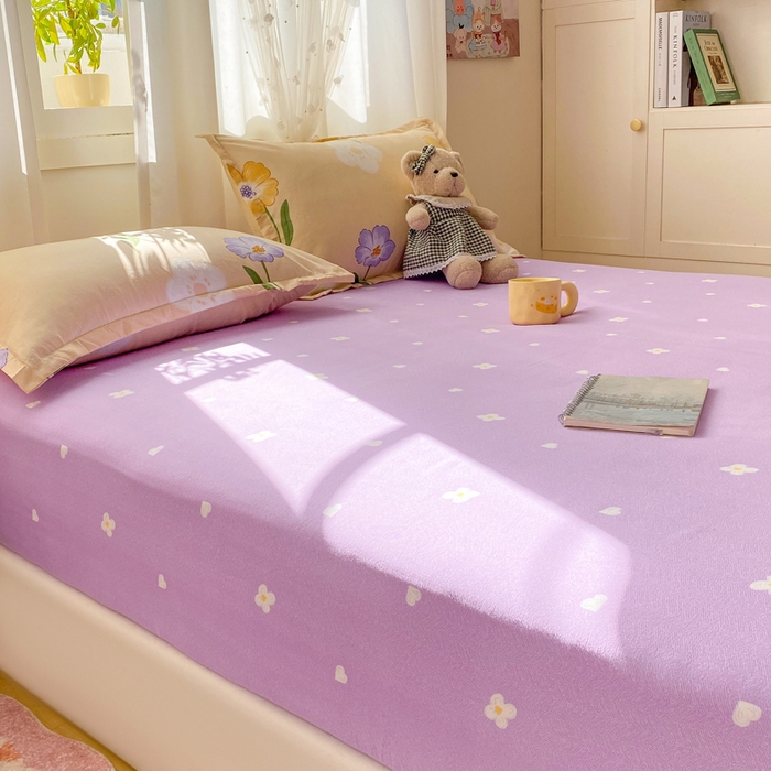 91家纺网 家纺一手货源 找家纺 红日子 2025新款生态斜纹植物羊绒单床笠磨毛床笠三件套 芋紫