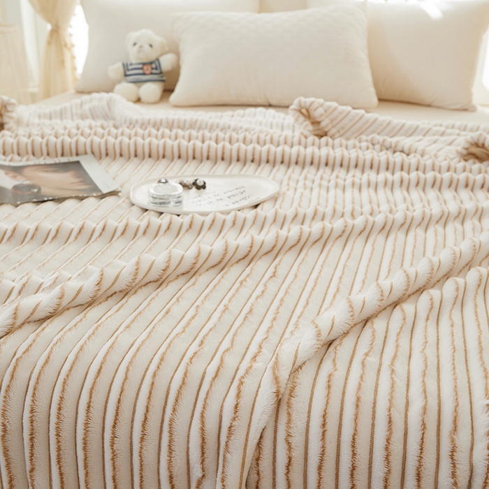 91家纺网 家纺一手货源 找家纺 楼兰公主毛毯专供 2025新款300克韩式风阳离子抽条毛毯 阳离子-咖