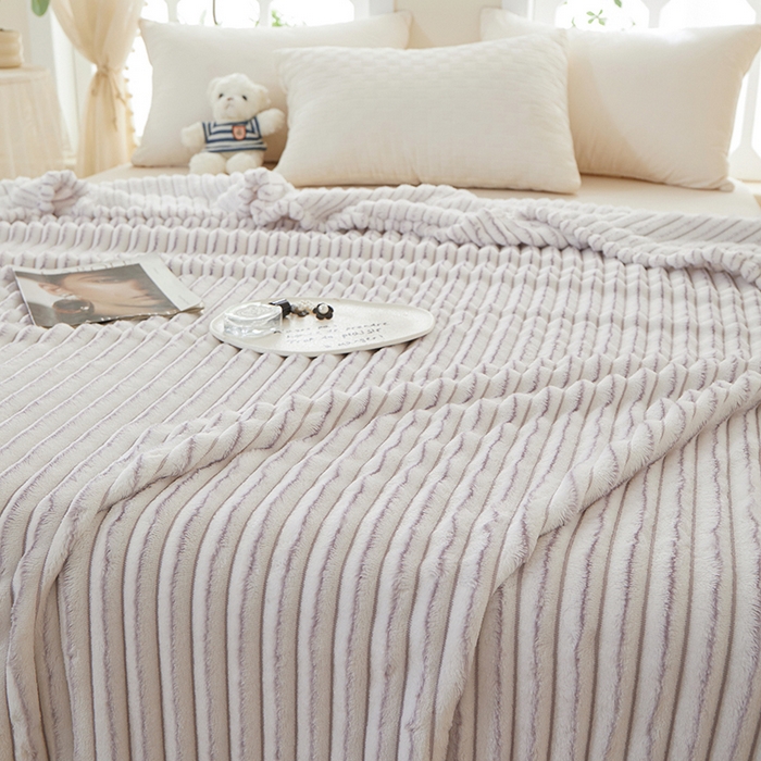 91家纺网 家纺一手货源 找家纺 楼兰公主毛毯专供 2025新款300克韩式风阳离子抽条毛毯 阳离子-紫