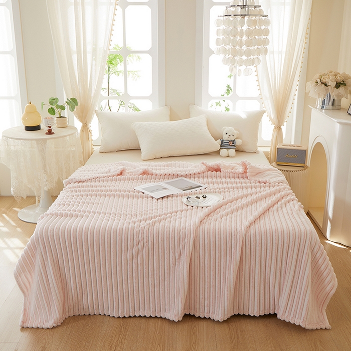 91家纺网 家纺一手货源 找家纺 （总）楼兰公主毛毯专供 2025新款300克韩式风阳离子抽条毛毯