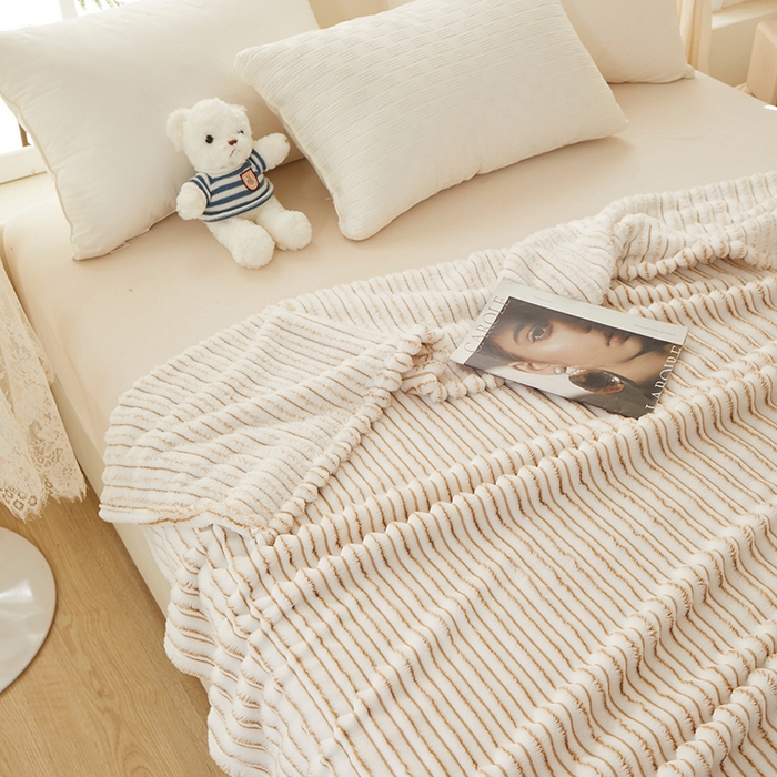 91家纺网 家纺一手货源 找家纺 楼兰公主毛毯专供 2025新款300克韩式风阳离子抽条毛毯 阳离子-咖