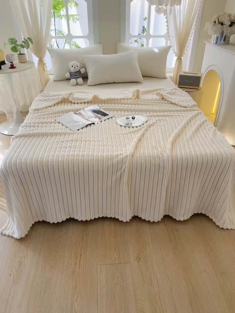 91家纺网 家纺一手货源 找家纺 楼兰公主毛毯专供 2025新款300克韩式风阳离子抽条毛毯 阳离子-黄