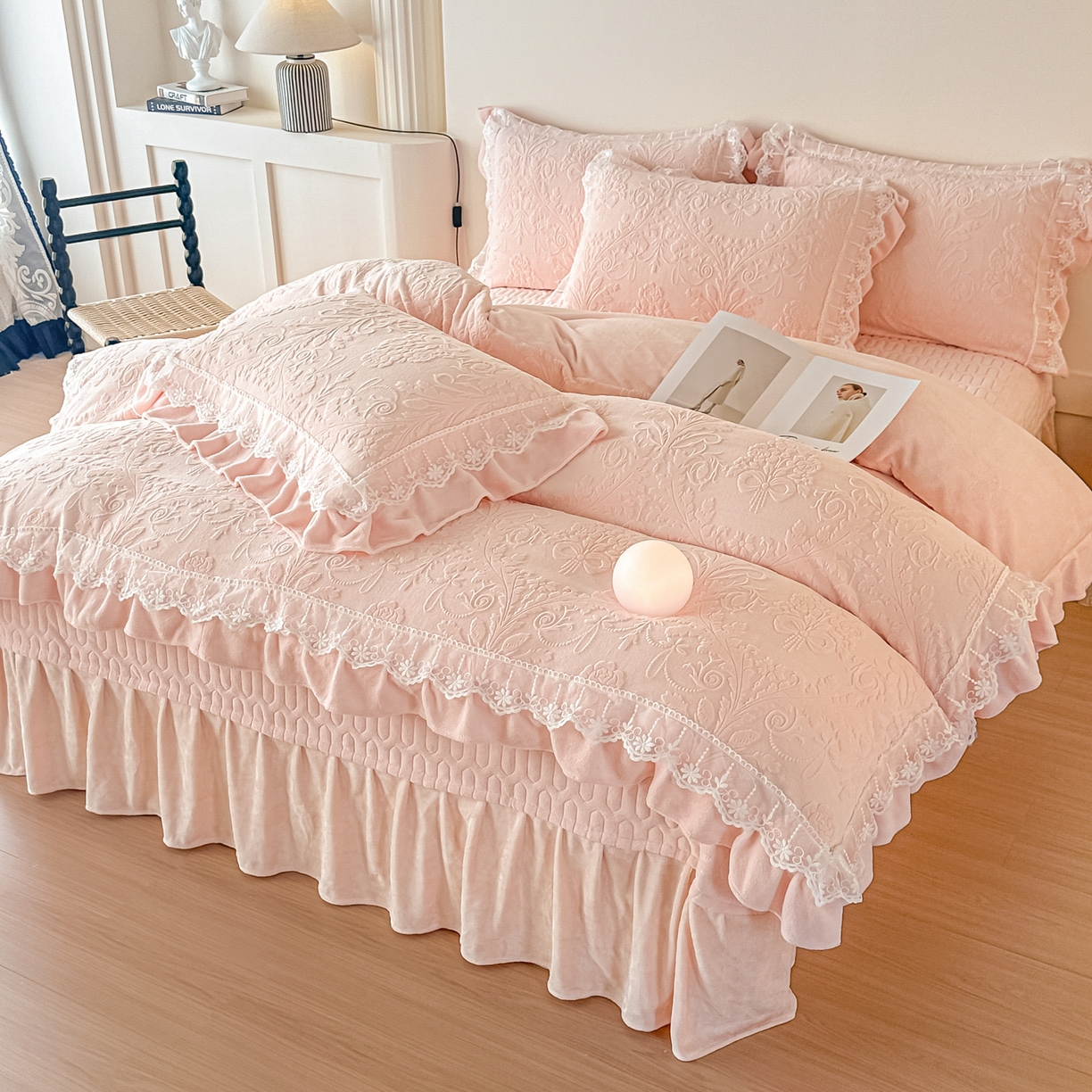 91家纺网 家纺一手货源 找家纺 （总）孟鑫家纺 2025新款全消光雕花绒牛奶绒四件套韩版法式套件-凯瑟琳