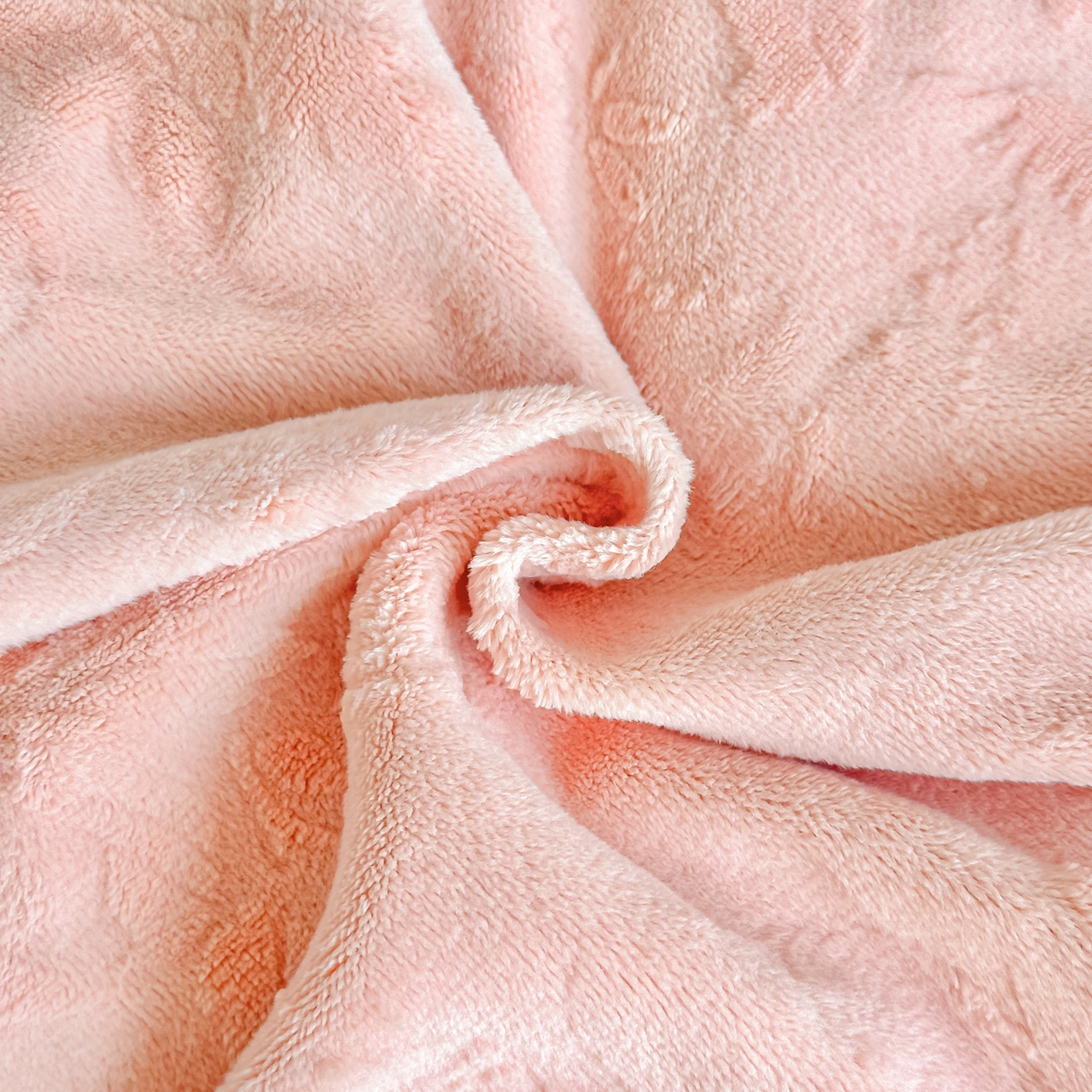 91家纺网 家纺一手货源 找家纺 孟鑫家纺 2025新款全消光雕花绒牛奶绒四件套韩版法式套件-凯瑟琳 凯瑟琳-豆沙