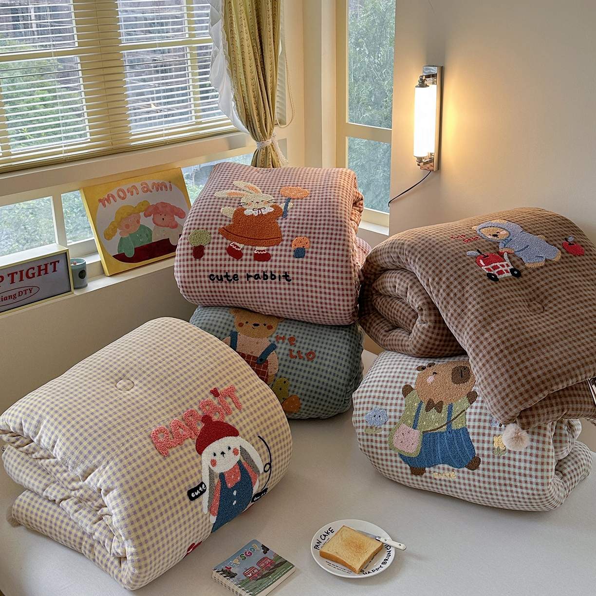 91家纺网 家纺一手货源 找家纺 （总）有货 2025新款格调牛奶绒毛巾绣豆豆被系列