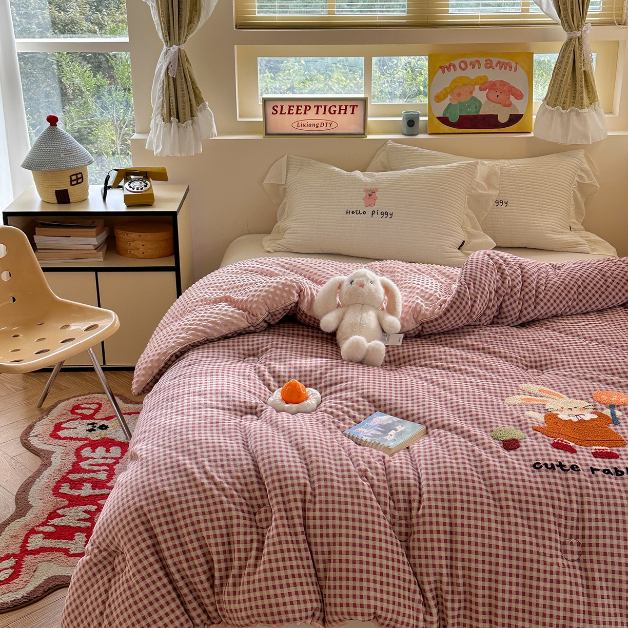 91家纺网 家纺一手货源 找家纺 有货 2025新款格调牛奶绒毛巾绣豆豆被系列 格调可爱兔