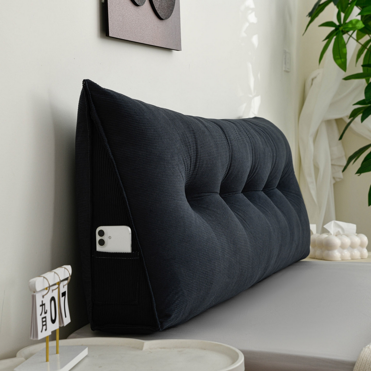 91家纺网 家纺一手货源 找家纺 美达人 2025新款灯芯绒三角靠背 灯芯绒-黑色-三角