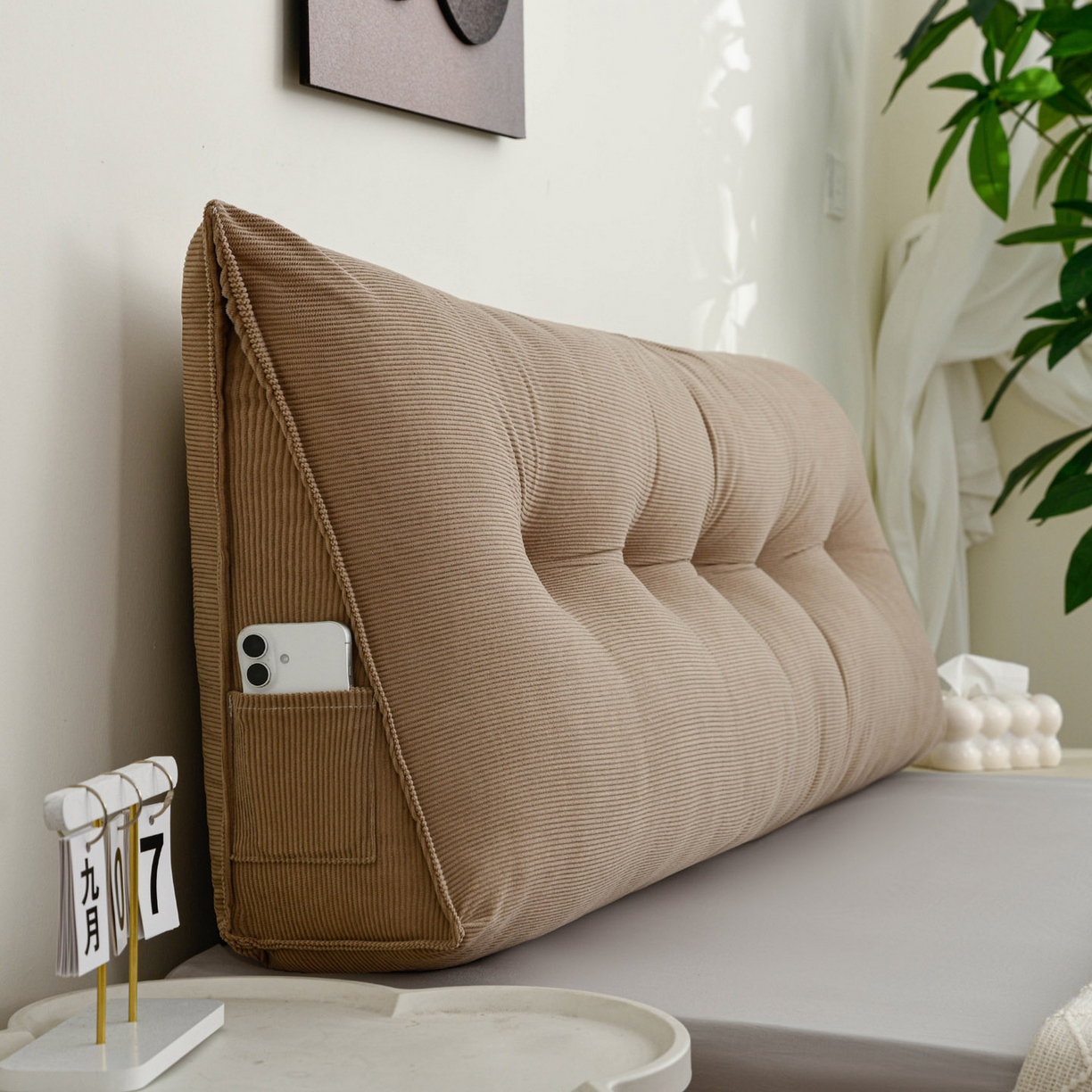 91家纺网 家纺一手货源 找家纺 美达人 2025新款灯芯绒三角靠背 灯芯绒-咖色-三角