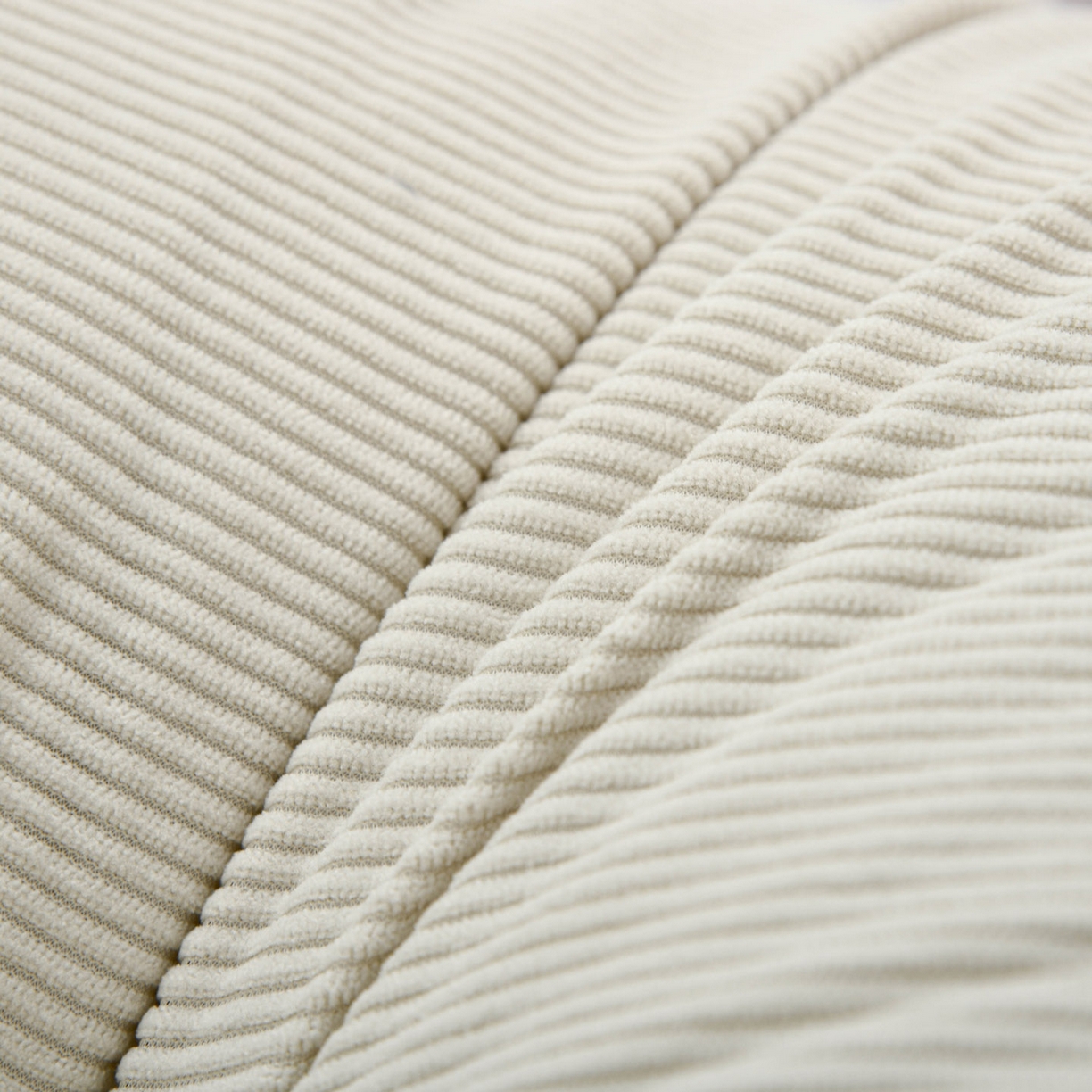 91家纺网 家纺一手货源 找家纺 美达人 2025新款灯芯绒三角靠背 灯芯绒-米白色-三角