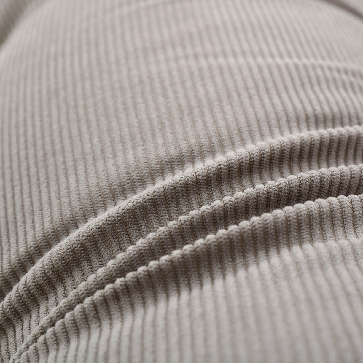 91家纺网 家纺一手货源 找家纺 美达人 2025新款灯芯绒三角靠背 灯芯绒-灰色-三角