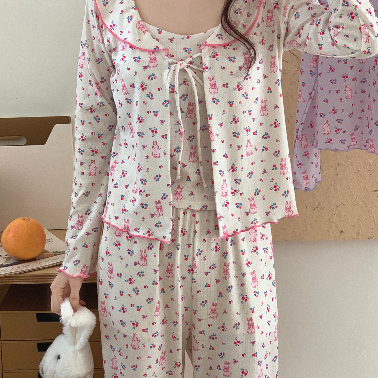 91家纺网 家纺一手货源 找家纺 （总）妍景家居生活馆 2025新款害羞兔兔三件套