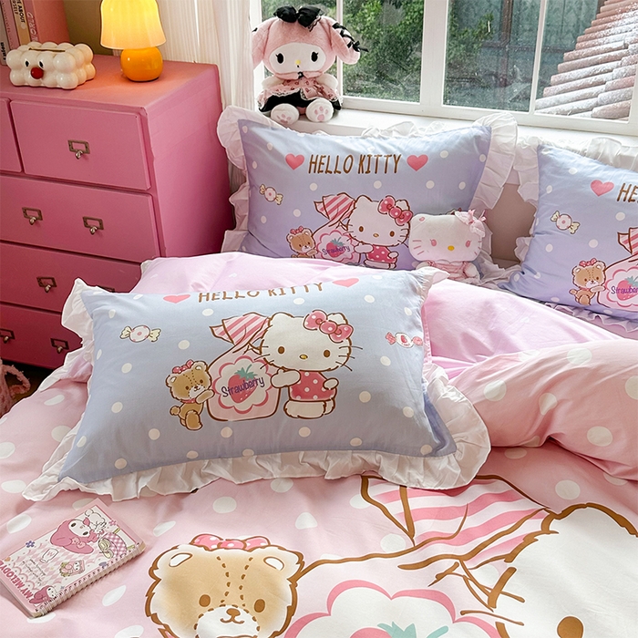 91家纺网 家纺一手货源 找家纺 玉元坊 2025新款三丽鸥全棉纯棉大版花边款床品三四件套第四批 （长期有货 不断货） 草莓糖果凯蒂猫-白花边