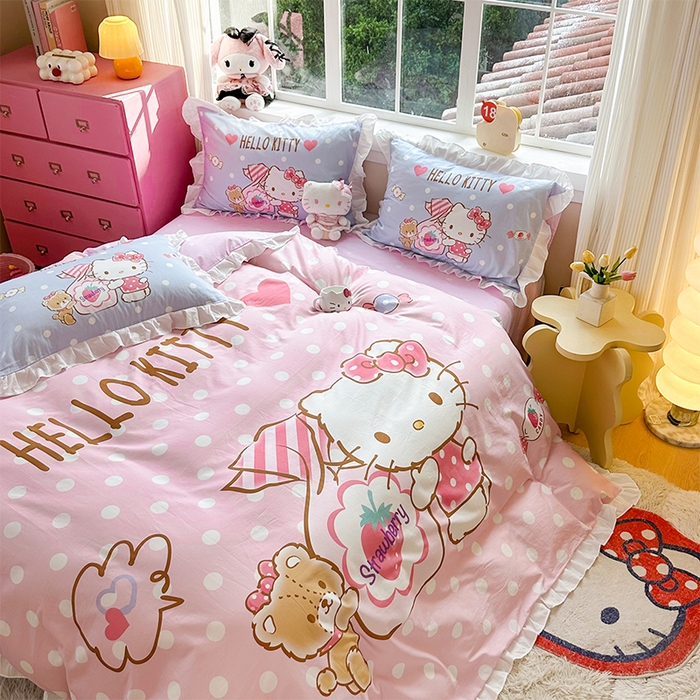 91家纺网 家纺一手货源 找家纺 玉元坊 2025新款三丽鸥全棉纯棉大版花边款床品三四件套第四批 （长期有货 不断货） 草莓糖果凯蒂猫-白花边