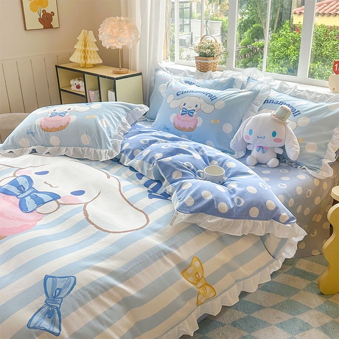 91家纺网 家纺一手货源 找家纺 玉元坊 2025新款三丽鸥全棉纯棉大版花边款床品三四件套第四批 （长期有货 不断货） 领带玉桂狗-白花边