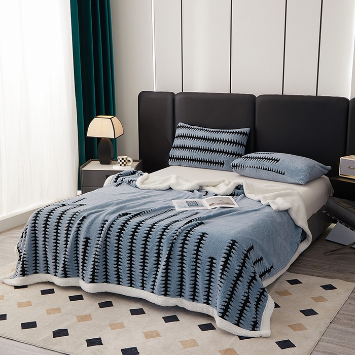 91家纺网 家纺一手货源 找家纺 楼兰公主毛毯专供 2025新款杉影绒加厚保暖多功能毛毯盖毯绒毯 杉影毯-蓝