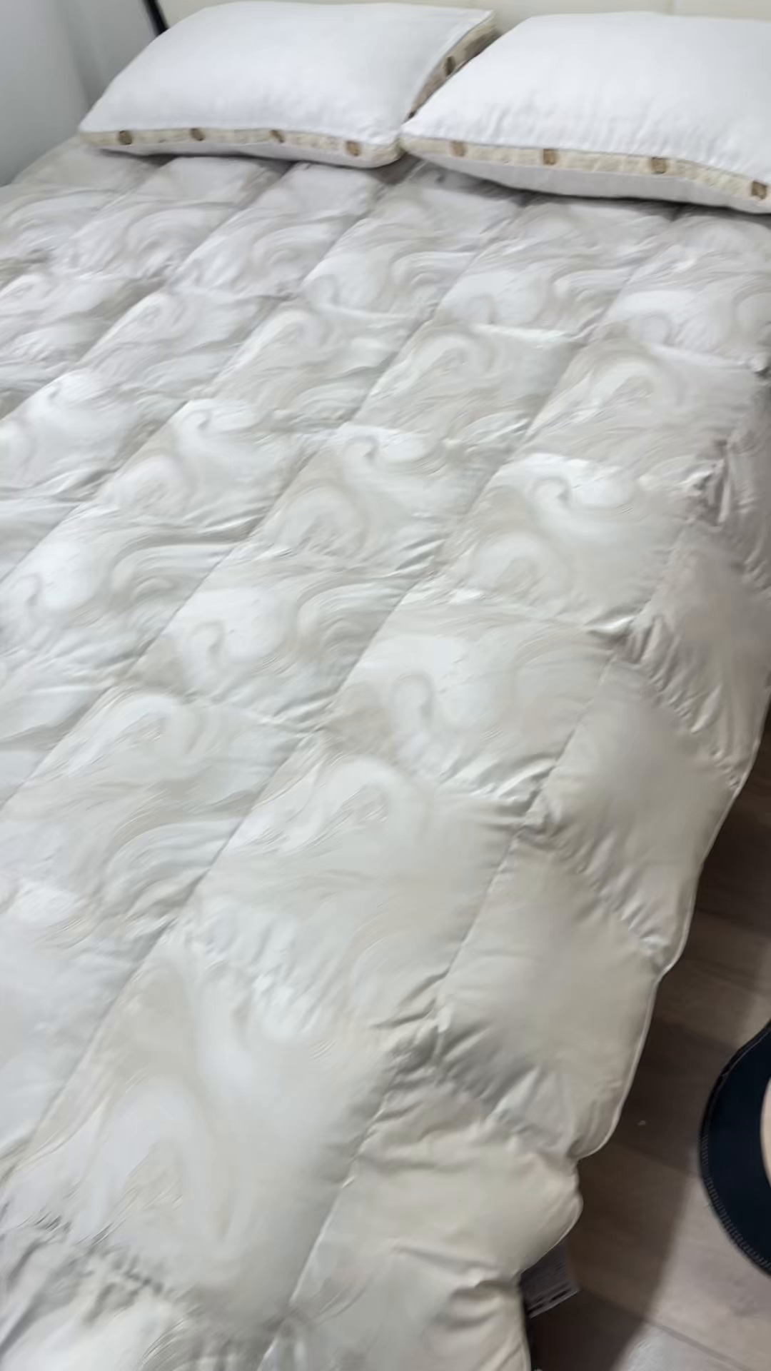 91家纺网 家纺一手货源 找家纺 （总）华盛 2025新款高端提花羽绒被鸭绒被贡缎提花单层羽绒被壳