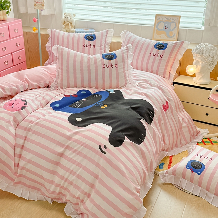 91家纺网 家纺一手货源 找家纺 玉元坊 2025新款三丽鸥全棉纯棉大版花边款床品三四件套第五批 （长期有货 不断货） 小黑猫