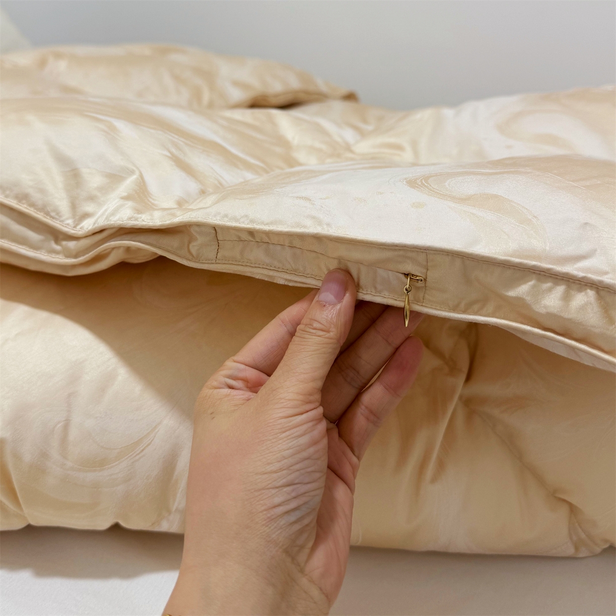 91家纺网 家纺一手货源 找家纺 （总）御眠纺 2025新款高端提花羽绒被鸭绒被贡缎提花单层羽绒被壳