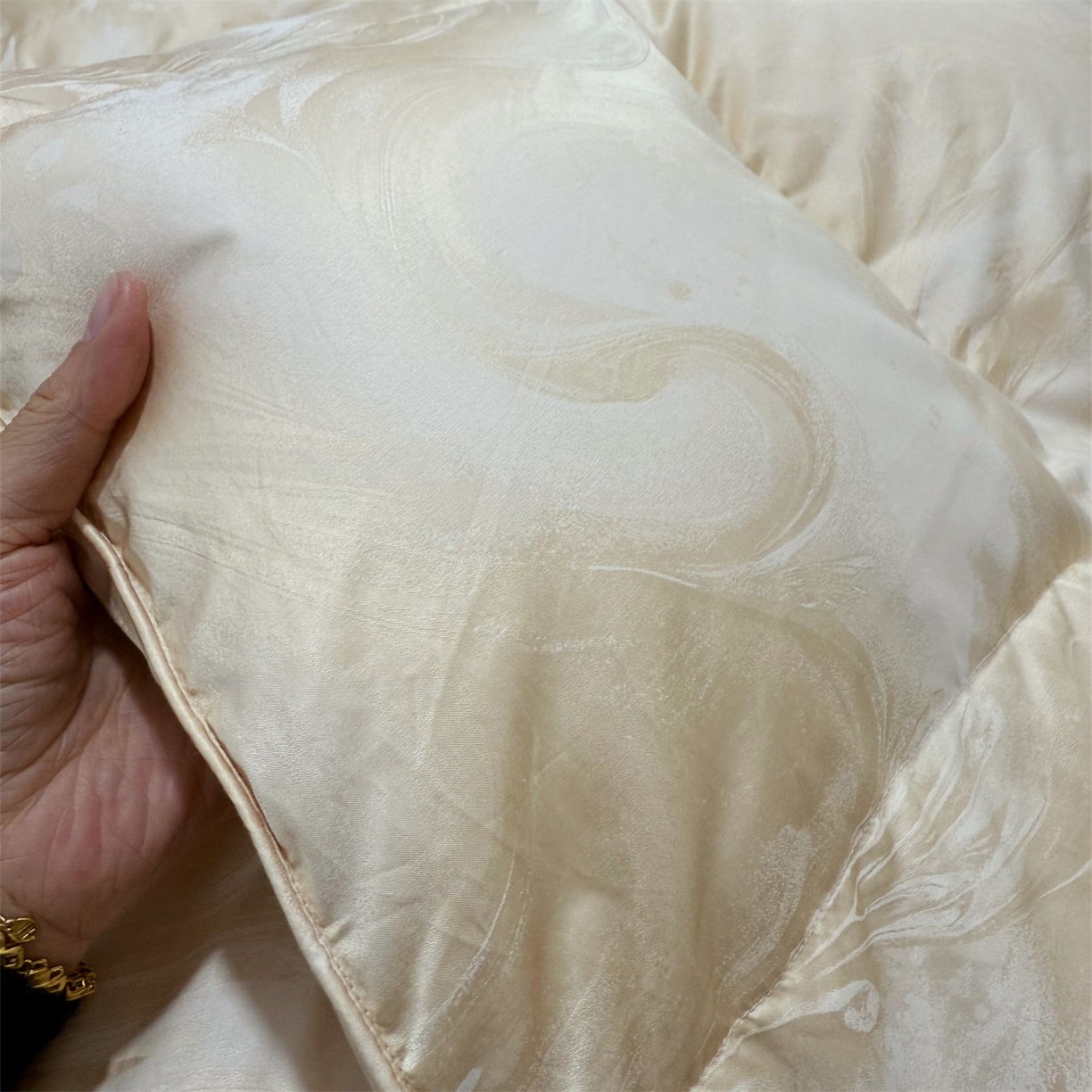 91家纺网 家纺一手货源 找家纺 （总）御眠纺 2025新款高端提花羽绒被鸭绒被贡缎提花单层羽绒被壳