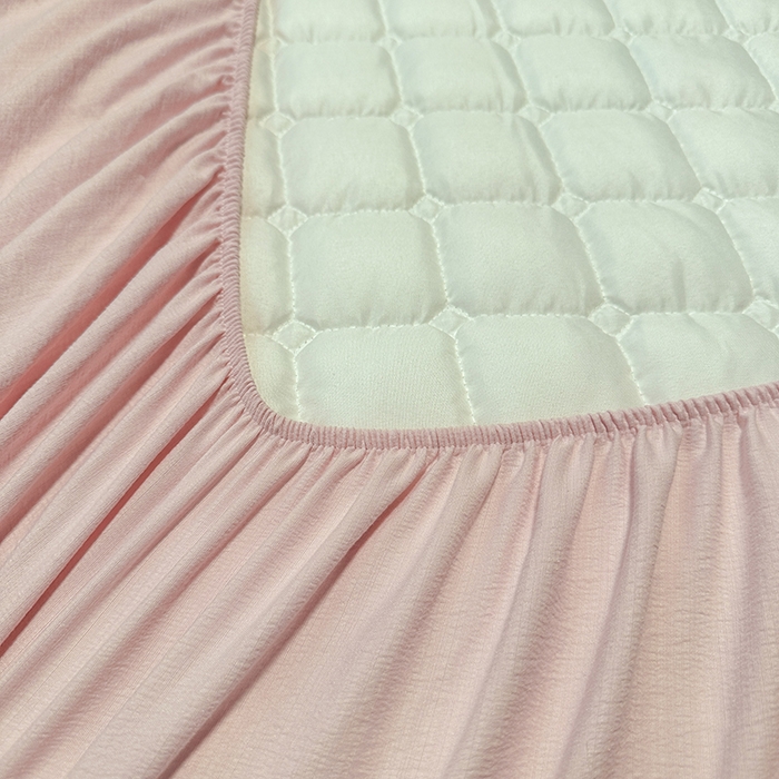 91家纺网 家纺一手货源 找家纺 丝芙妮家居（原乐视家纺） 2025新款A类亲肤云朵棉夹棉保暖床笠 草莓微甜