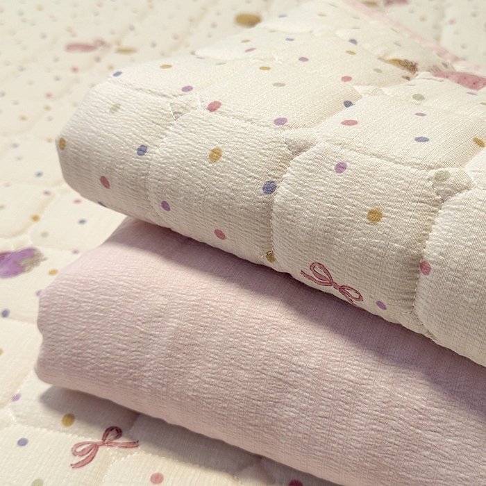 91家纺网 家纺一手货源 找家纺 丝芙妮家居（原乐视家纺） 2025新款A类亲肤云朵棉夹棉保暖床笠 草莓微甜