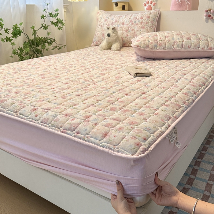 91家纺网 家纺一手货源 找家纺 丝芙妮家居（原乐视家纺） 2025新款A类亲肤云朵棉夹棉保暖床笠 海棠花眠