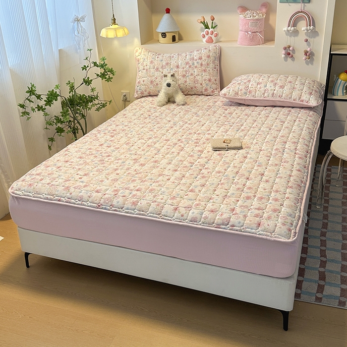 91家纺网 家纺一手货源 找家纺 丝芙妮家居（原乐视家纺） 2025新款A类亲肤云朵棉夹棉保暖床笠 海棠花眠