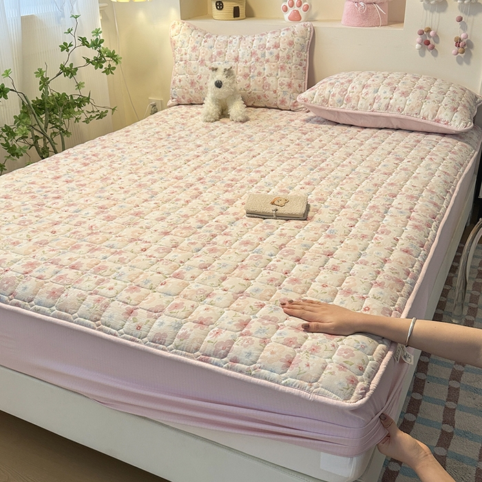 91家纺网 家纺一手货源 找家纺 丝芙妮家居（原乐视家纺） 2025新款A类亲肤云朵棉夹棉保暖床笠 海棠花眠