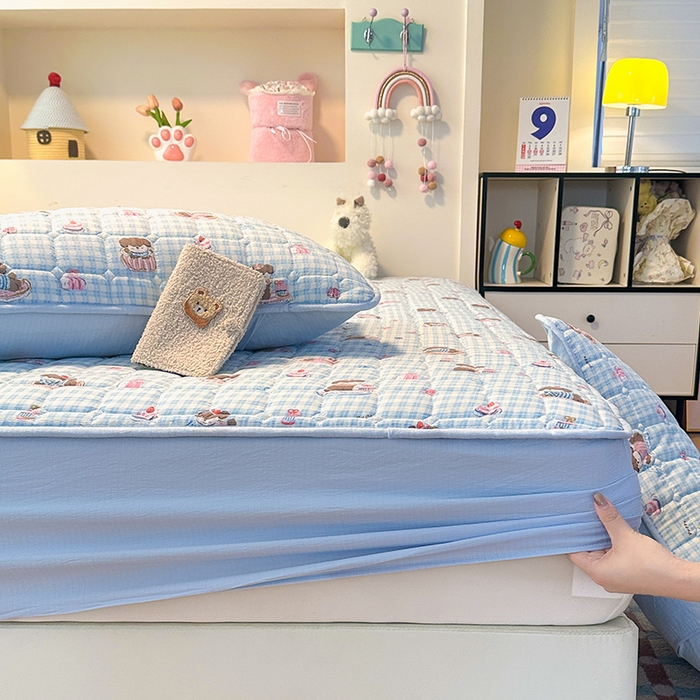 91家纺网 家纺一手货源 找家纺 丝芙妮家居（原乐视家纺） 2025新款A类亲肤云朵棉夹棉保暖床笠 甜品狗狗