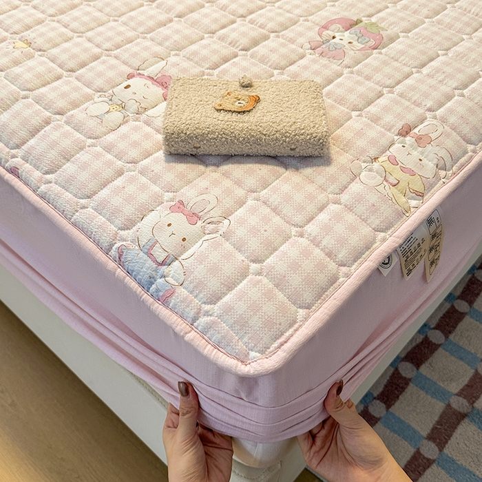 91家纺网 家纺一手货源 找家纺 丝芙妮家居（原乐视家纺） 2025新款A类亲肤云朵棉夹棉保暖床笠 甜心小兔