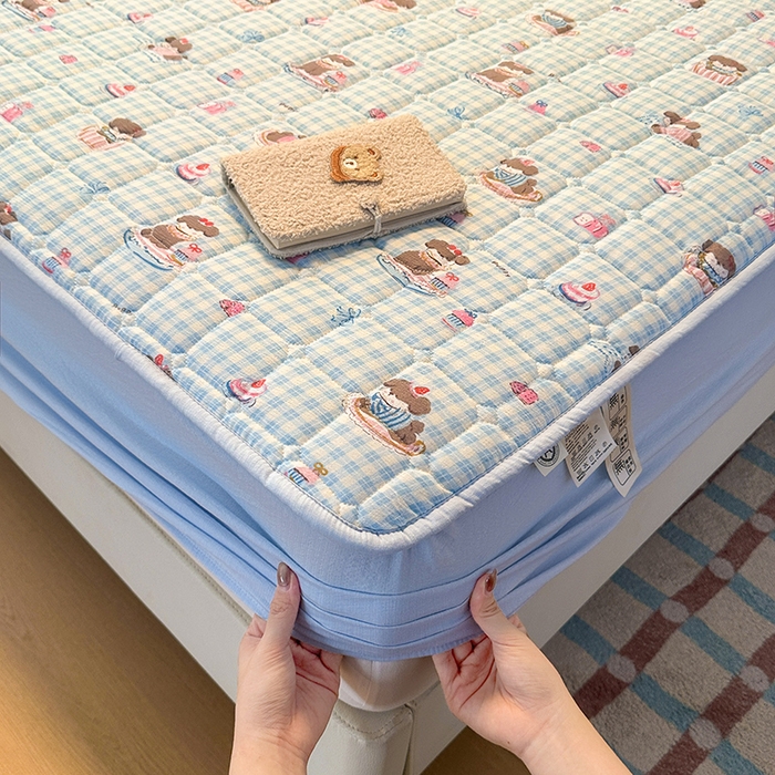 91家纺网 家纺一手货源 找家纺 丝芙妮家居（原乐视家纺） 2025新款A类亲肤云朵棉夹棉保暖床笠 甜品狗狗