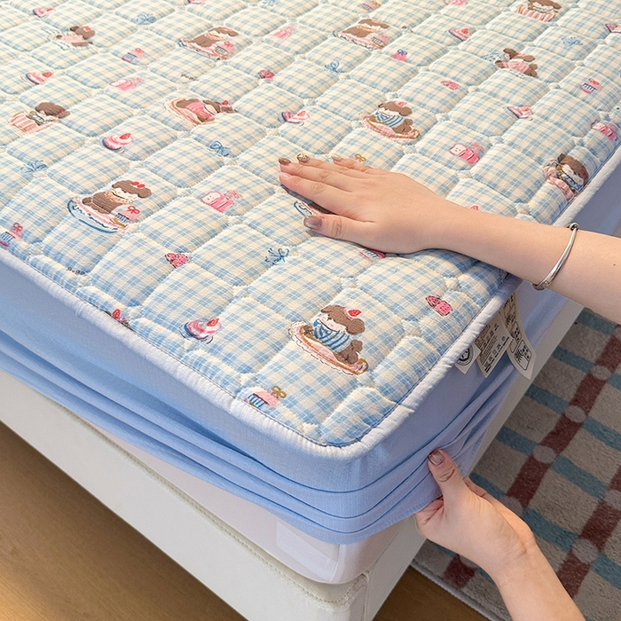 91家纺网 家纺一手货源 找家纺 丝芙妮家居（原乐视家纺） 2025新款A类亲肤云朵棉夹棉保暖床笠 甜品狗狗