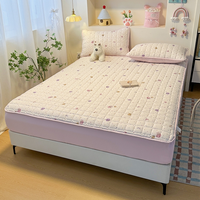 91家纺网 家纺一手货源 找家纺 丝芙妮家居（原乐视家纺） 2025新款A类亲肤云朵棉夹棉保暖床笠 草莓微甜